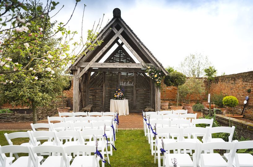 Cressing Temple Barns Wedding Venue Braintree, Essex hitched.co.uk