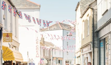 Laura Louise Hall Weddings