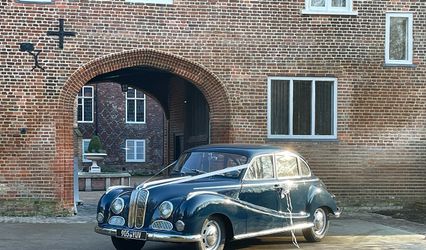 Big and Small Classics Cars