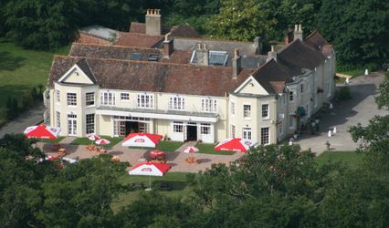 Tyrrells Ford Country Inn & Hotel