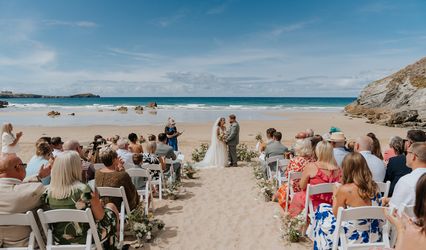 Lusty Glaze Private Beach Weddings