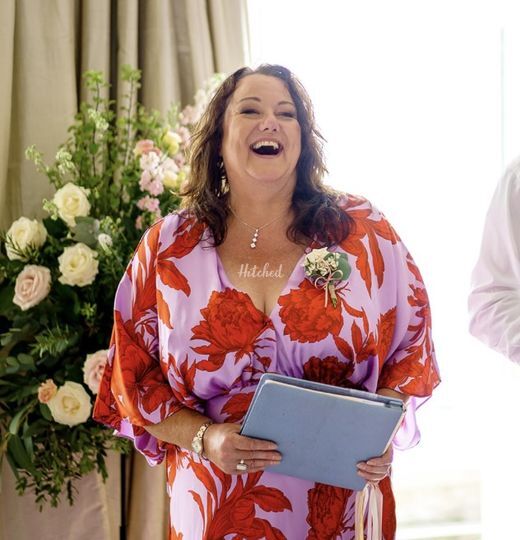 Sara Cumming - The Natural Celebrant