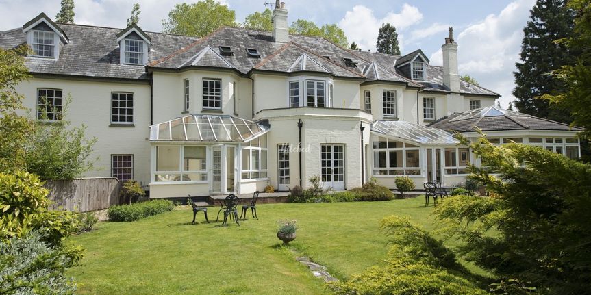 Woodlands Hotel