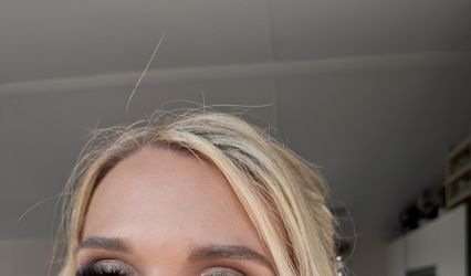 Makeup By Kirsty