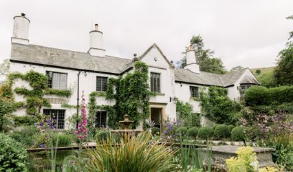 Weddings at Hundhowe