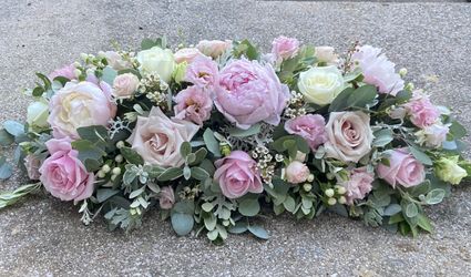 Out In Bloom Florist