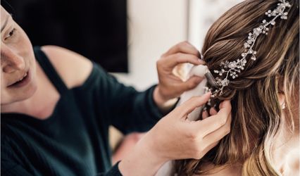 SL HAIR