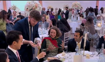 Ross McCourt - Magician & Wedding Host