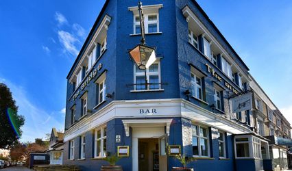 The Bridge in Barnes
