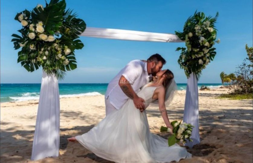 Annette Webb Travel Expert Beach Life Direct Travel