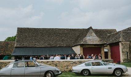 Cogges Manor Farm