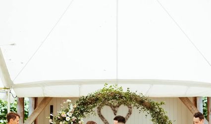 Amega Fleur Floral Design