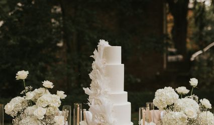 Cakes by Zoe