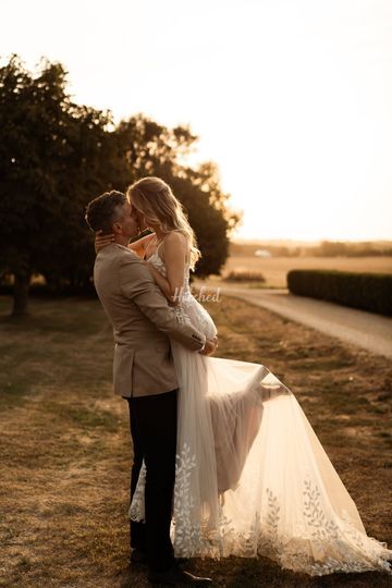 Isle Click Weddings