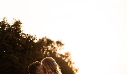 Isle Click Weddings