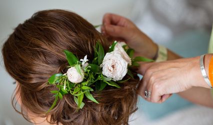 Elegant Brides Bridal and Vintage Hair