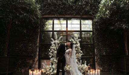 Hot Florals and Styling