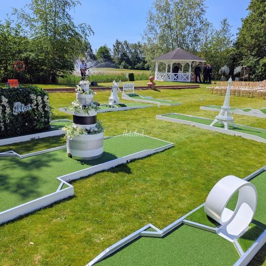 Utterly Putterly Crazy Golf