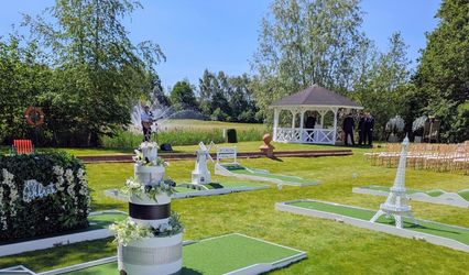 Utterly Putterly Crazy Golf
