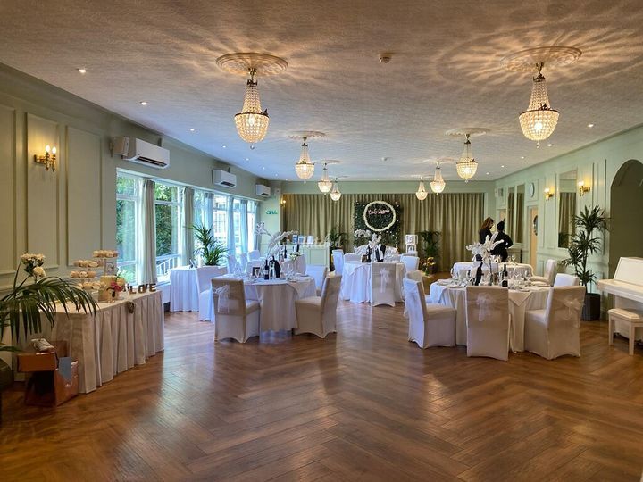 The Clarendon Hotel