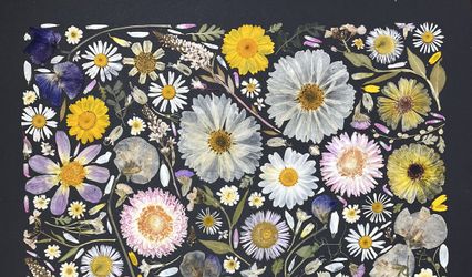 Ione Pressed Flower Artist