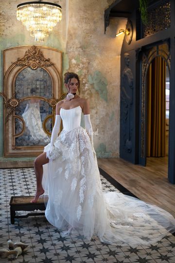 Crazy In Love Bridal