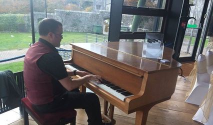 Jeremy Richards - Wedding Pianist South Wales