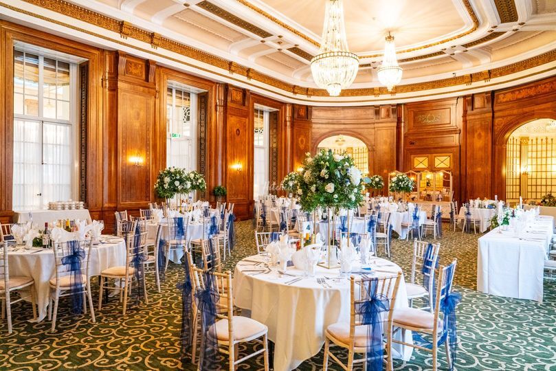 Adelphi Hotel