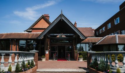 Barton Manor Hotel
