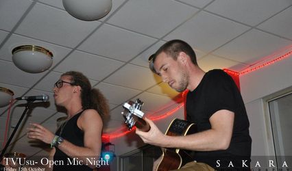 Danny & Matt - Acoustic Duo
