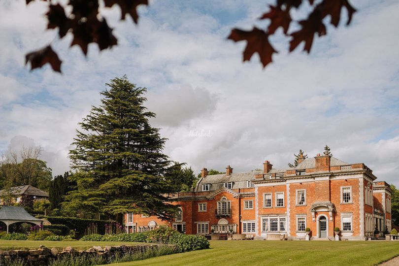 Eaves Hall Country Hotel