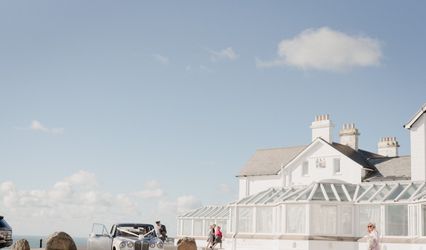 The Land's end Hotel
