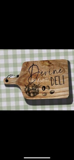 Devine castle deli