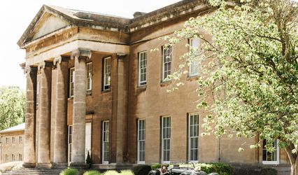 Leigh Court