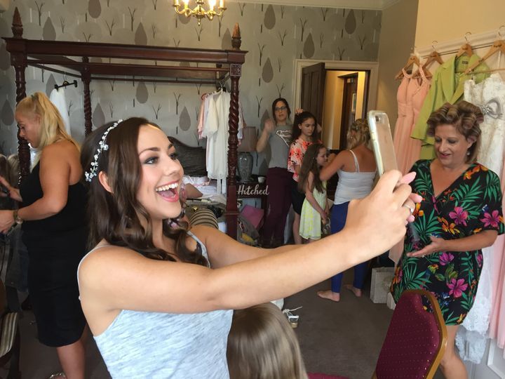 Jemma S Bridal Hair and MakeUp Artist