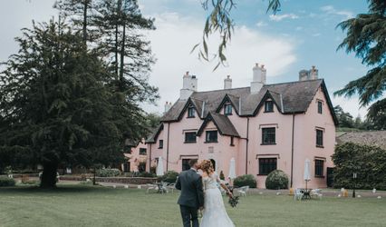 Cwrt Bleddyn Hotel & Spa