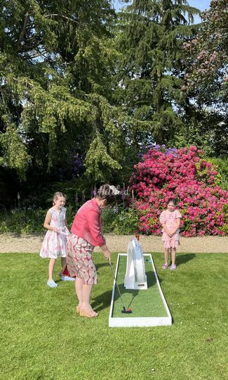 Wedding Mini Golf and Games