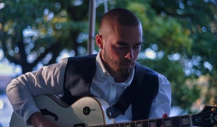 Archie Live Musician
