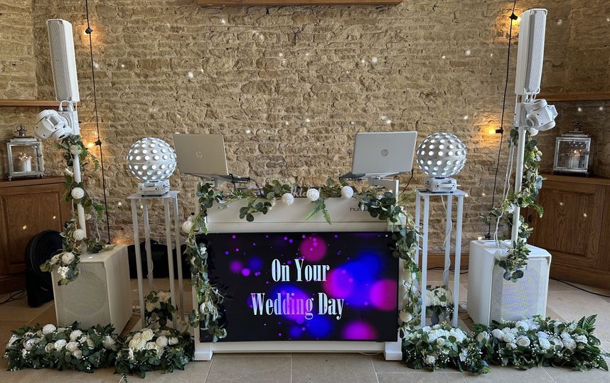 DJ - George Andrews - 360 Photobooth