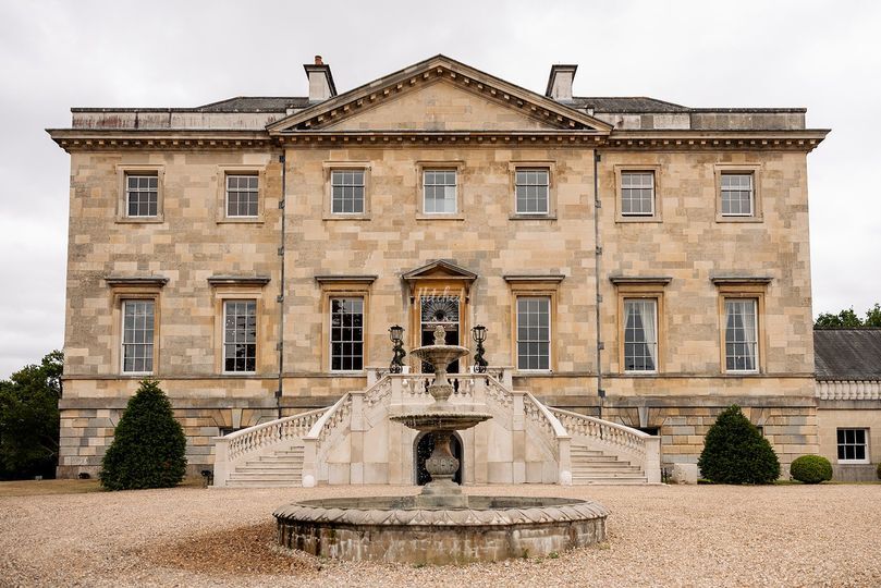 Botleys Mansion