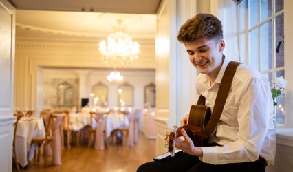 Oscar Flanagan Music