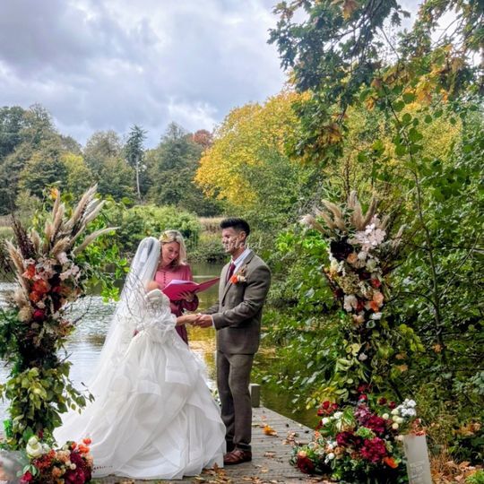 Michelle Barry Celebrant