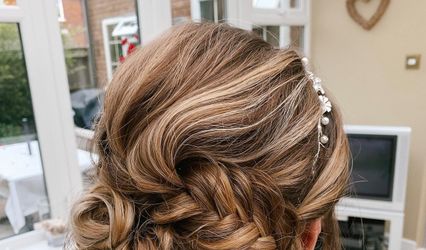 Lindsay Frances - Photographer and Make Up Artist