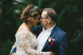 Emotional Wedding Photography