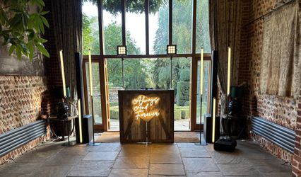 Norfolk Suffolk dj hire