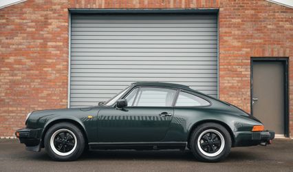1985 Porsche 911 Carrera – Classic Green Porsche Wedding Car for Stylish London Weddings