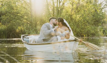 Taylor Smith Wedding & Event Photography