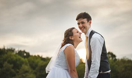 LNZ Photo & Film by Lindsey Robertson