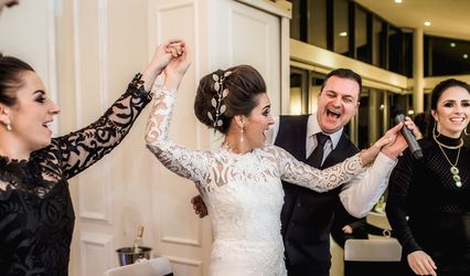 Your Singing Waiters