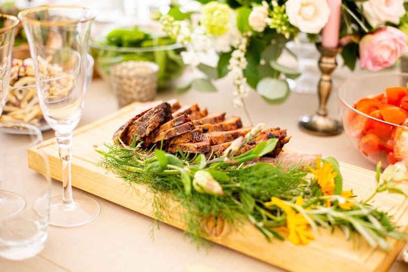 Queen & Whippet Catering